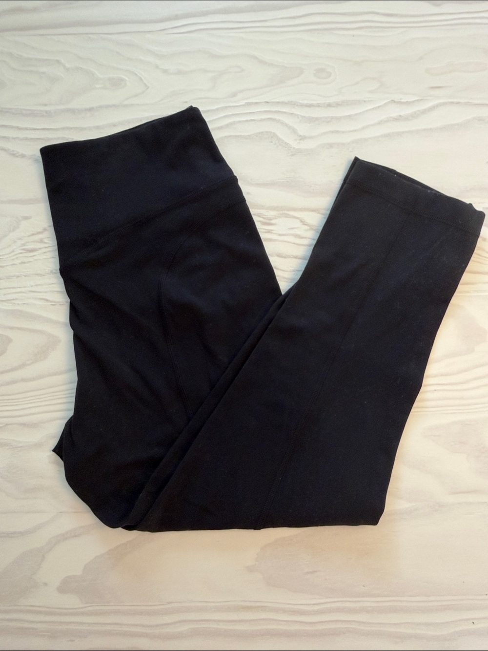 Lululemon Black Cropped Leggings